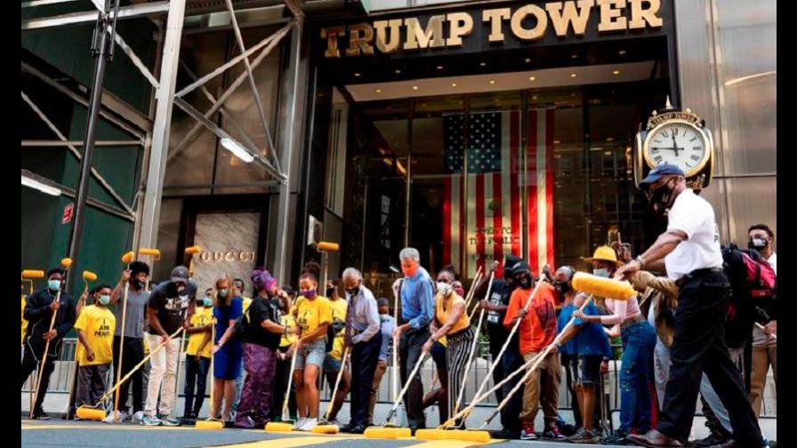 Dos detenidos tras otro ataque al mural de Black Lives Matter de Torre Trump