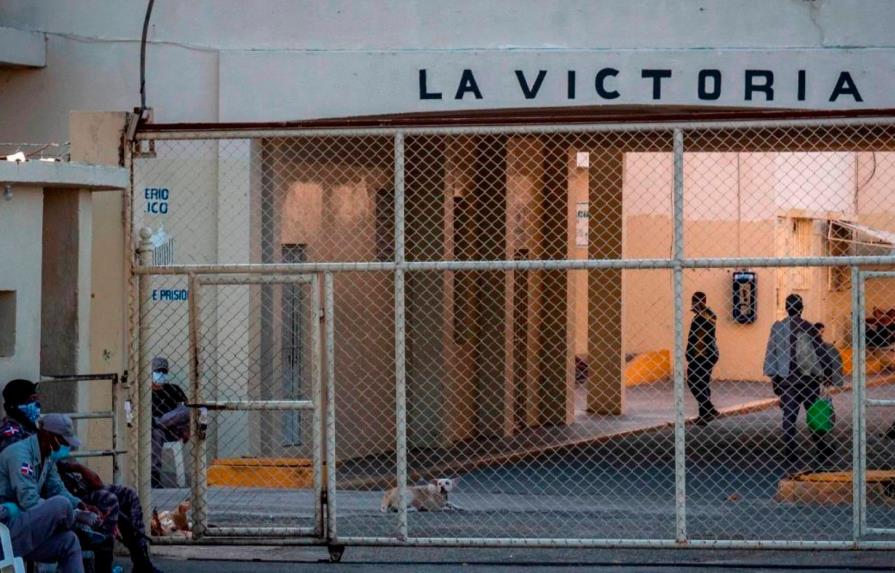 Reingresan a La Victoria a preso que escapó en enero de un hospital