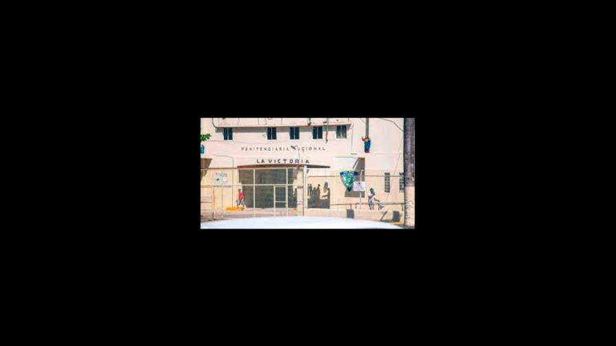 Preso intenta fugarse para no regresar a La Victoria y policía le dispara 