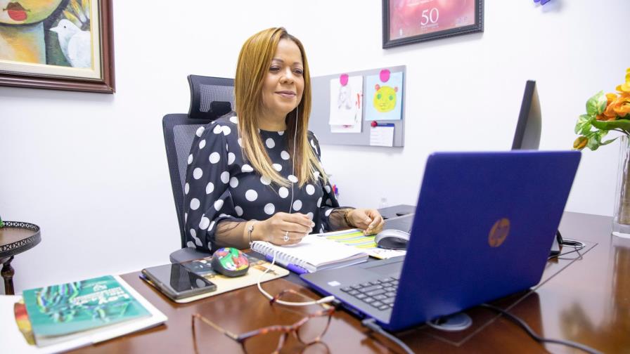 Funcionaria de la Procuraduría pide a víctimas de violencia de género que denuncien Funcionaria de la Procuraduría pide a víctimas de violencia de género que denuncien