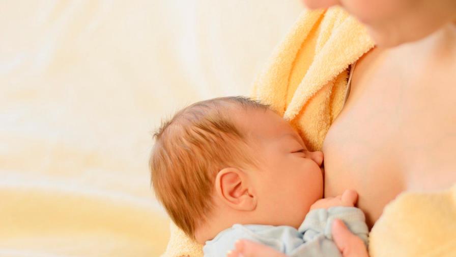 La lactancia no solo es buena para el bebé: para la mamá también por estas razones La lactancia no solo es buena para el bebé: para la mamá también por estas razones