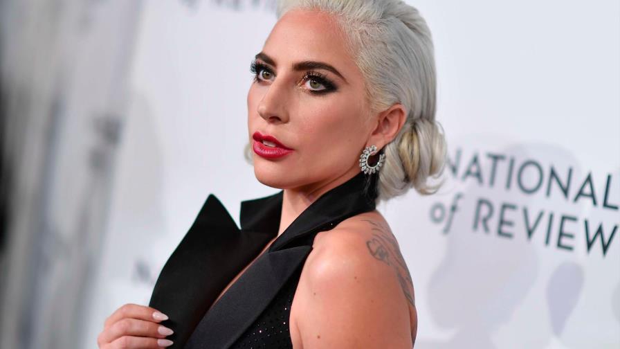 Lady Gaga retira su canción con R. Kelly tras acusaciones de abuso sexual Lady Gaga retira su canción con R. Kelly tras acusaciones de abuso sexual