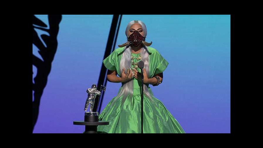 Las extravagantes mascarillas que lució Lady Gaga en los MTV VMA’s