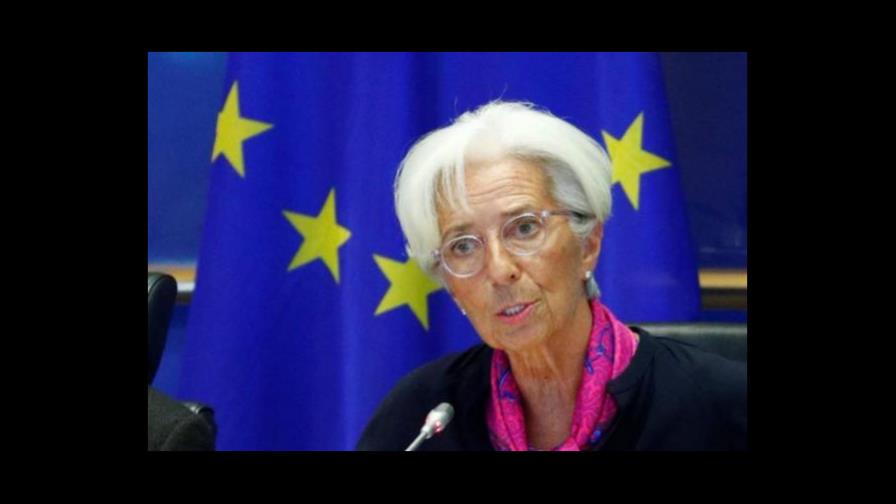 El BCE mejora su previsión de contracción económica para este año