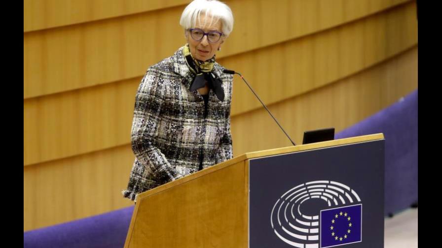 Lagarde espera poder avanzar tras la vuelta de EEUU al Acuerdo de París