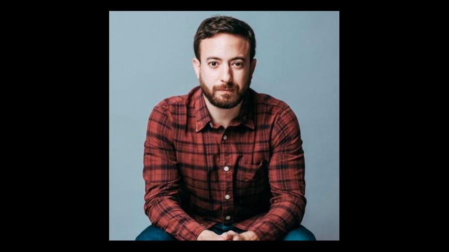 Alofoke contrata a Agustín Laje para programa 