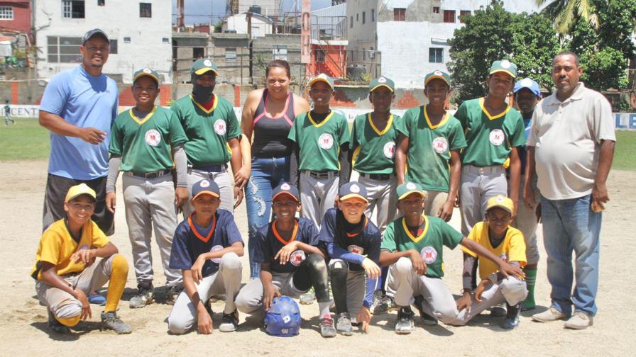 Estrellas de Lalo Gómez, Richard Ortiz y Yancen Pujols se coronan en torneo Academia Luisito Mercedes