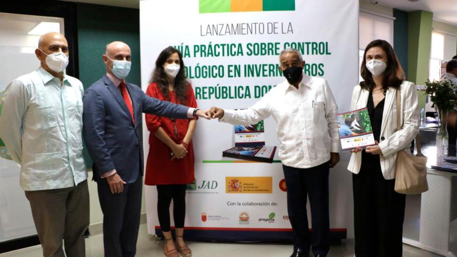 Lanzan Guía de Control Biológico de Plagas en Invernaderos de República Dominicana 