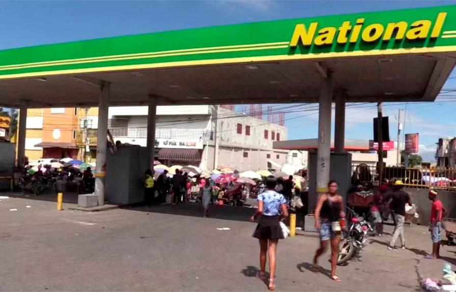 Haití aumenta el precio de los combustibles en medio de crisis económica