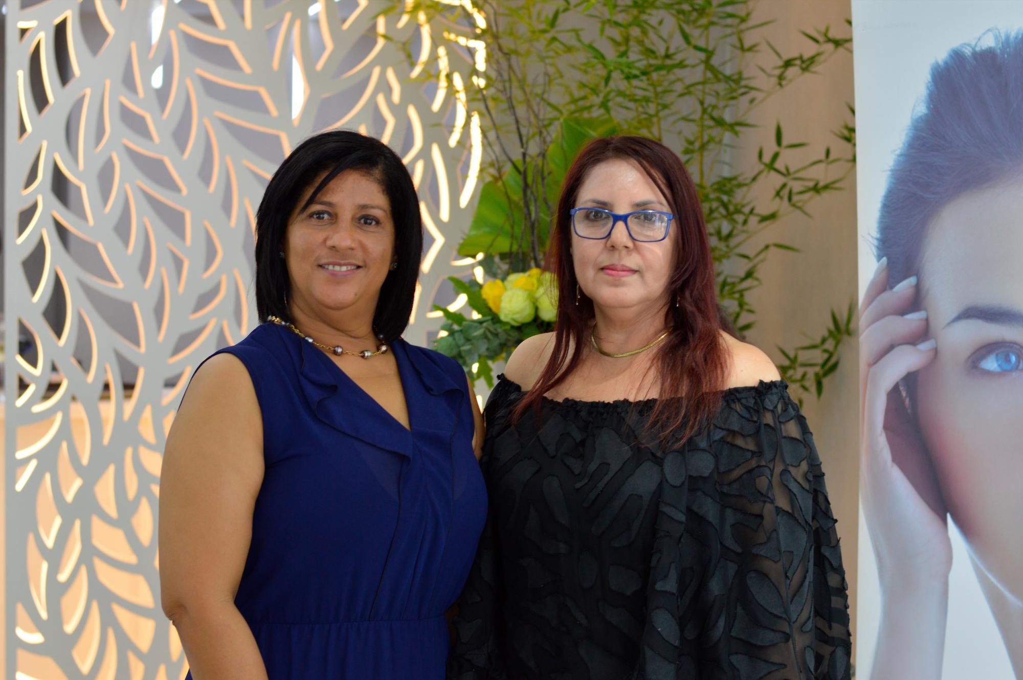 Rita Rodríguez y Josefina Vivas.