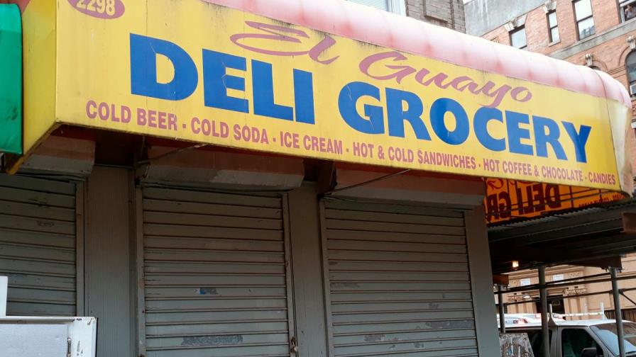 Las bodegas dominicanas forzadas a cerrar por falta de espacio para cumplir con la distancia social