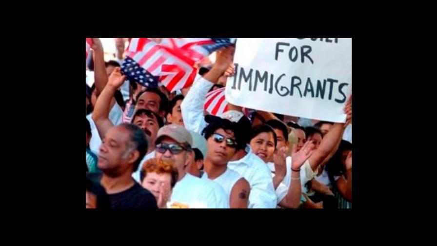 Estudio: Tono de piel influye en el éxito de latinos en EEUU Estudio: Tono de piel influye en el éxito de latinos en EEUU