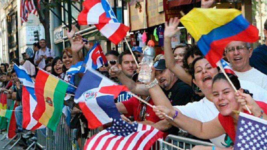 Latinos de EEUU quieren ver reflejadas sus diversas identidades, dice estudio