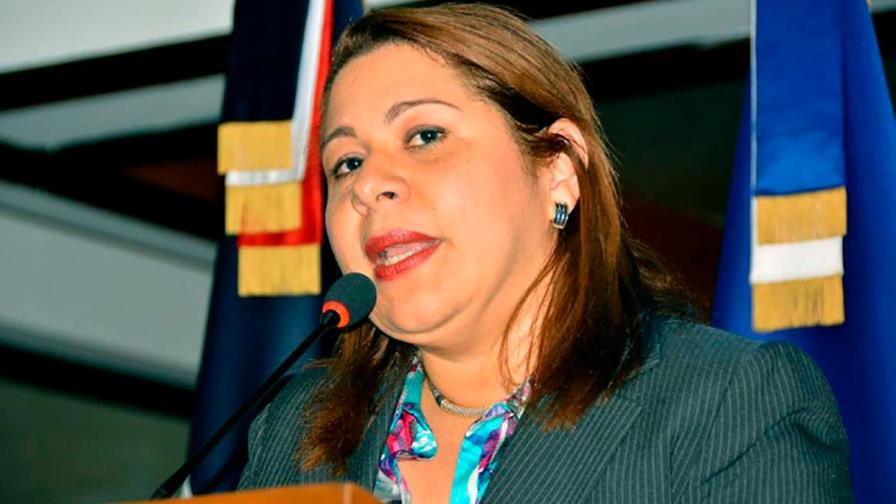 Procuraduría interrogó a Laura Guerrero Pelletier por los archivos Odebrecht
PGR interrogó a Laura Guerrero por los archivos Procuraduría interrogó a Laura Guerrero Pelletier por los archivos Odebrecht
PGR interrogó a Laura Guerrero por los archivos