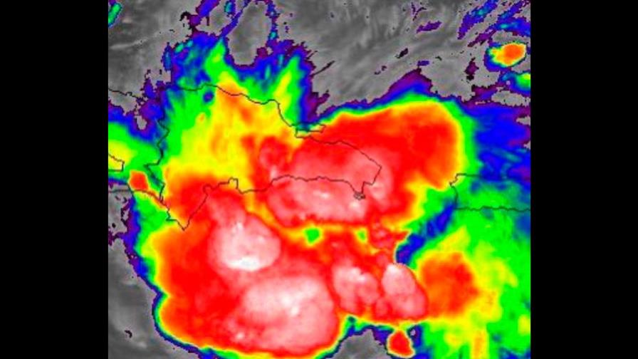 Centro de la tormenta Laura toca tierra de República Dominicana