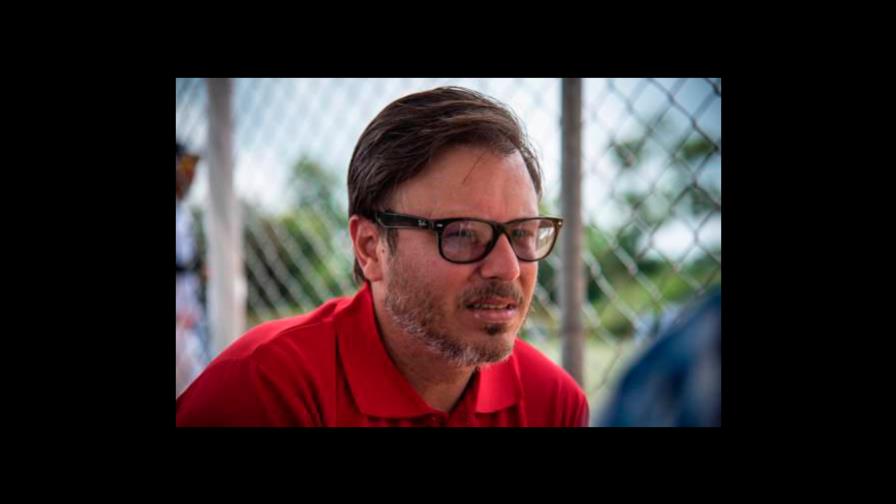 Entrenadores piden al gobierno regular quiénes trabajan en béisbol