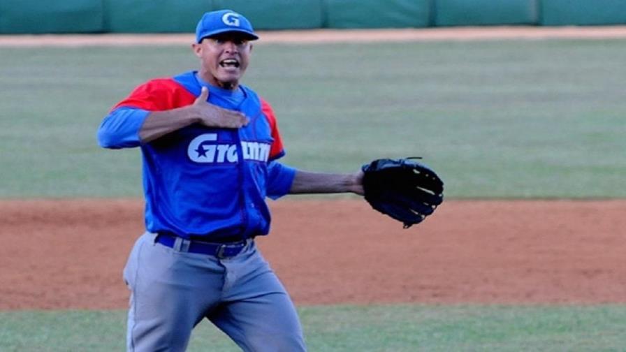 Lázaro Blanco, el mejor lanzador del béisbol cubano, se queda en EEUU Lázaro Blanco, el mejor lanzador del béisbol cubano, se queda en EEUU
