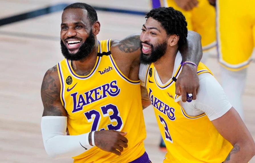 El “rey’ LeBron James y los Lakers a por el trono histórico de la NBA