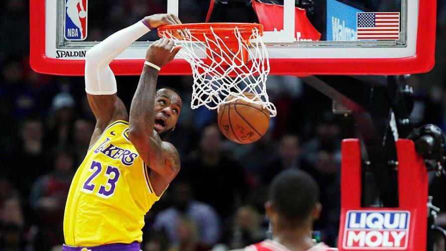 El salario de LeBron por su desempeño en la NBA El salario de LeBron por su desempeño en la NBA