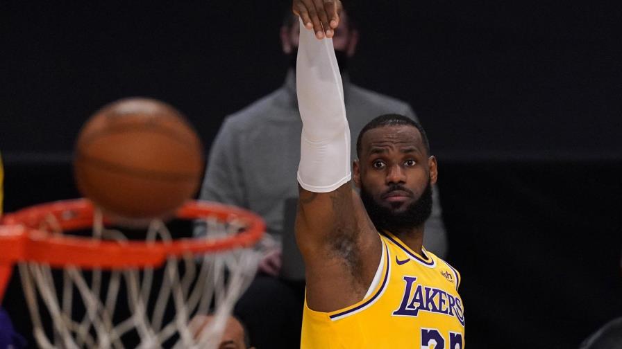 LeBron James, el que más gana en la NBA