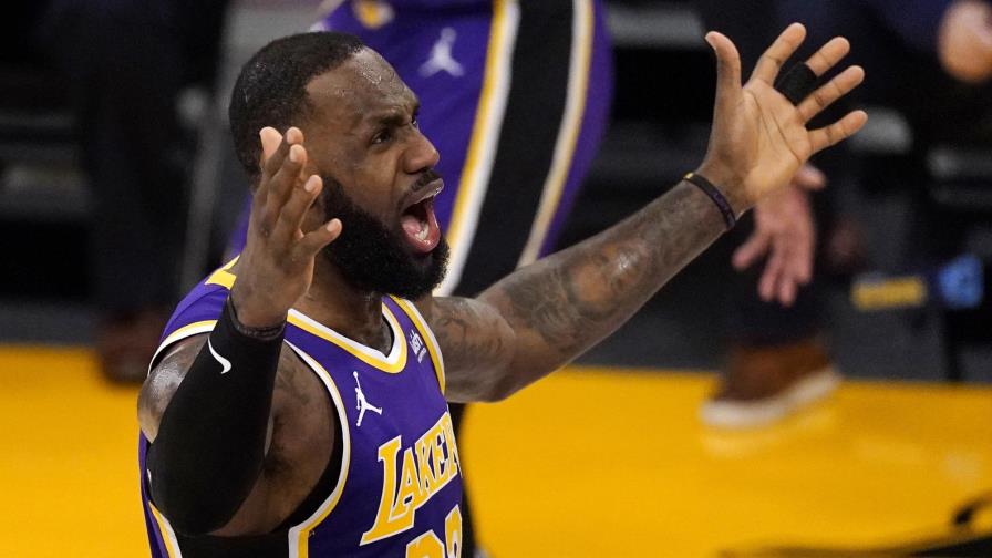 James y Durant eligen equipos para el Juego de Estrellas