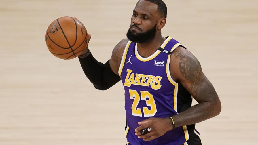 Vídeo | Remontada de Kings empaña el regreso de James con los Lakers