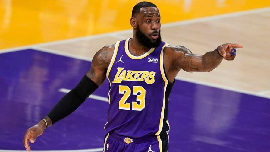 La pena de LeBron James tras trágica muerte de joven basquetbolista