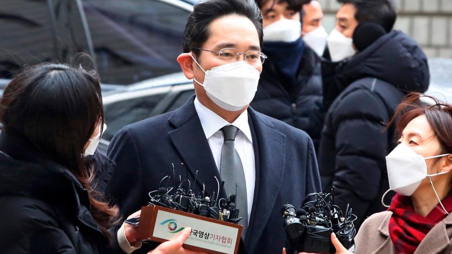 En libertad condicional el heredero y patrón de facto de Samsung En libertad condicional el heredero y patrón de facto de Samsung