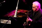 Muere saxofonista Lee Konitz, leyenda del jazz y colaborador de Miles Davis