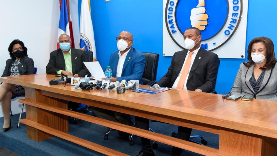 Legisladores PRM dicen no hay razones médicas, jurídicas, ni políticas para extender estado de emergencia 