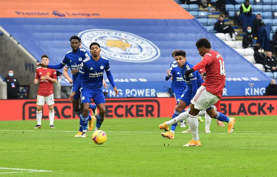 Leicester y Manchester United regalan un entretenido 2-2 en el Boxing Day