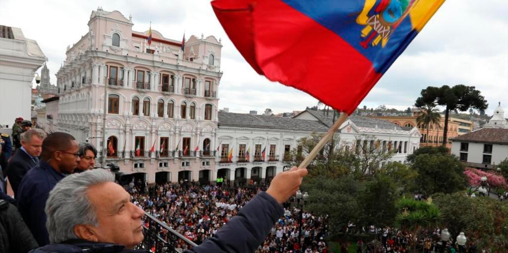 El presidente de Ecuador restablece su Gobierno en Quito tras cesar protestas