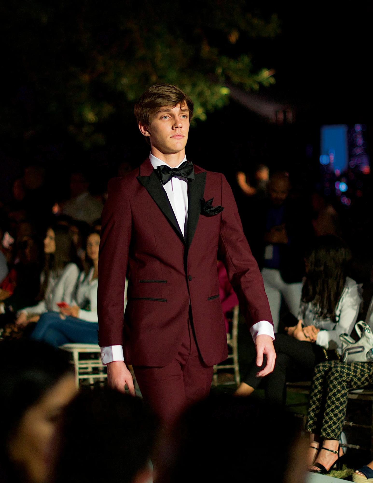 Leonardo Fith Avenue.