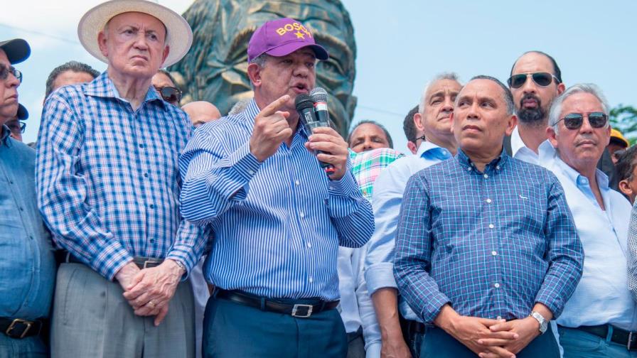 La salida de Leonel del PLD provoca un terremoto político