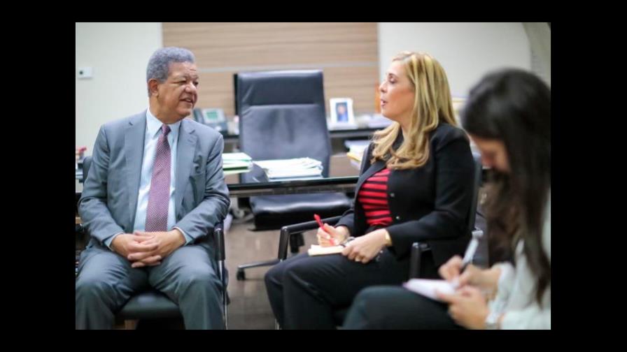 Leonel y Sergia Elena, en trabajo para ganar elecciones Leonel y Sergia Elena, en trabajo para ganar elecciones