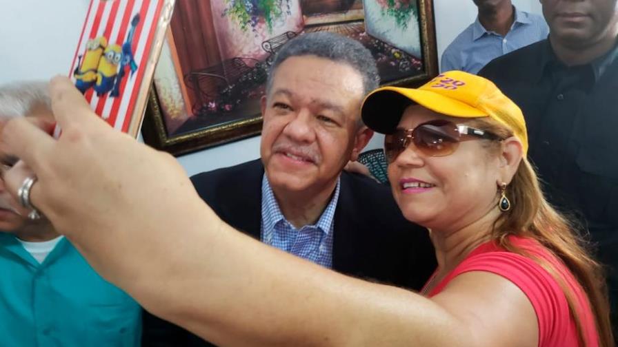 Leonel dice que La Fuerza del Pueblo recibe gran respaldo en primer recorrido
