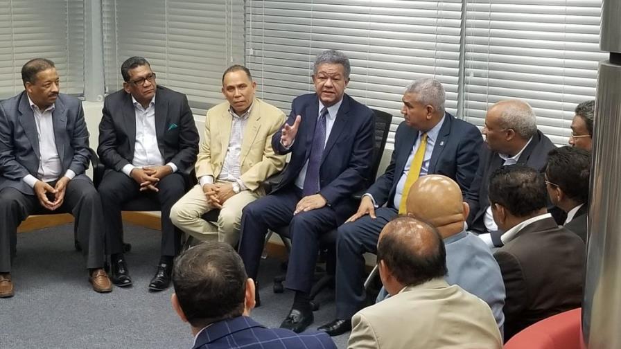 Diputados leonelistas no votarán hasta el retiro de policías del Congreso