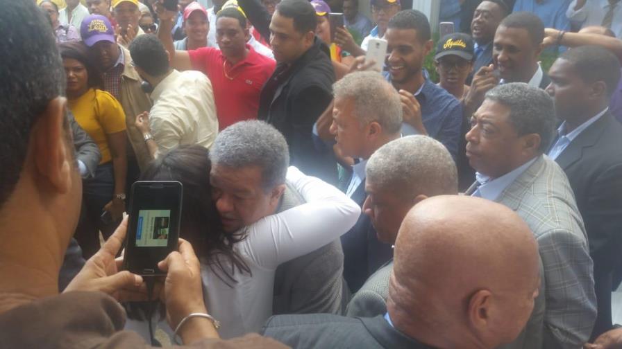 Leonel Fernández asegura que rechazó modificar la Constitución en 1998