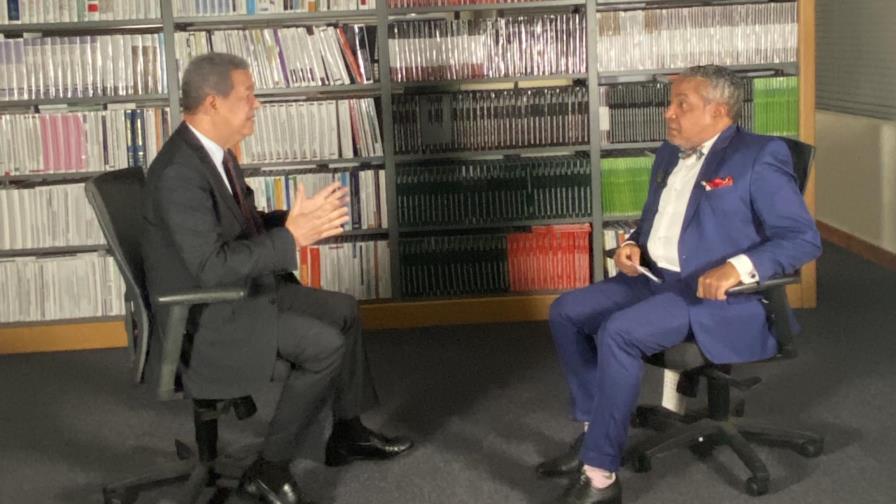 Influyentes con Geomar García debuta con una entrevista al expresidente Leonel Fernández Influyentes con Geomar García debuta con una entrevista al expresidente Leonel Fernández