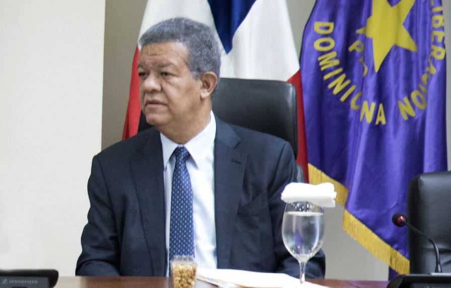 Leonel dice no ha recibido propuestas del presidente Medina sobre situación del PLD