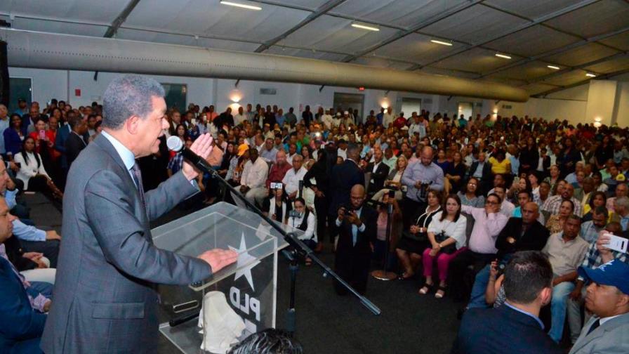 Leonel convoca a otra protesta frente a la JCE para el lunes 14