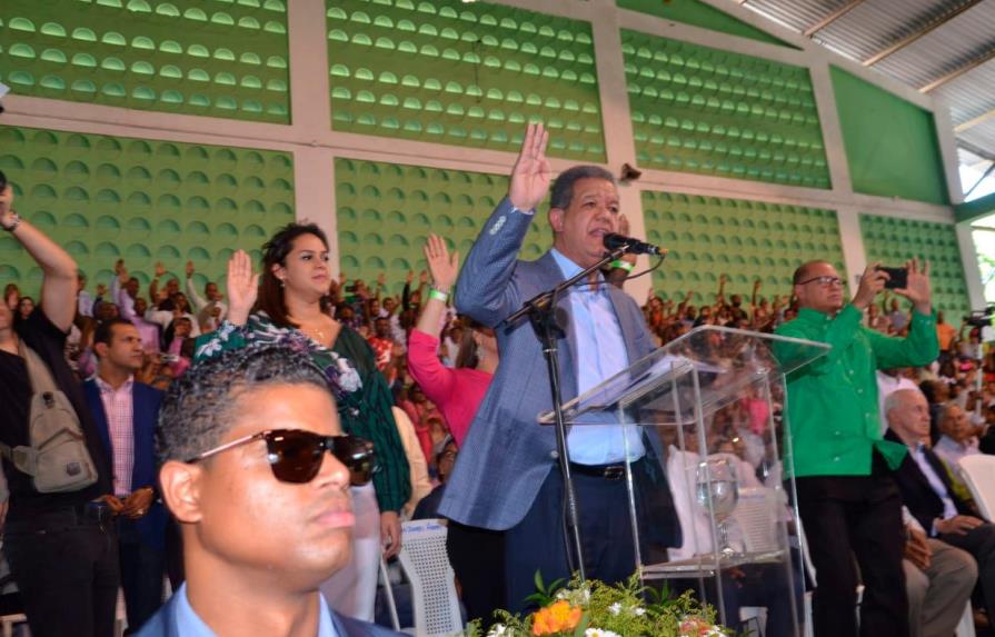 Leonel advierte a JCE que sin unanimidad, no habrá voto automatizado