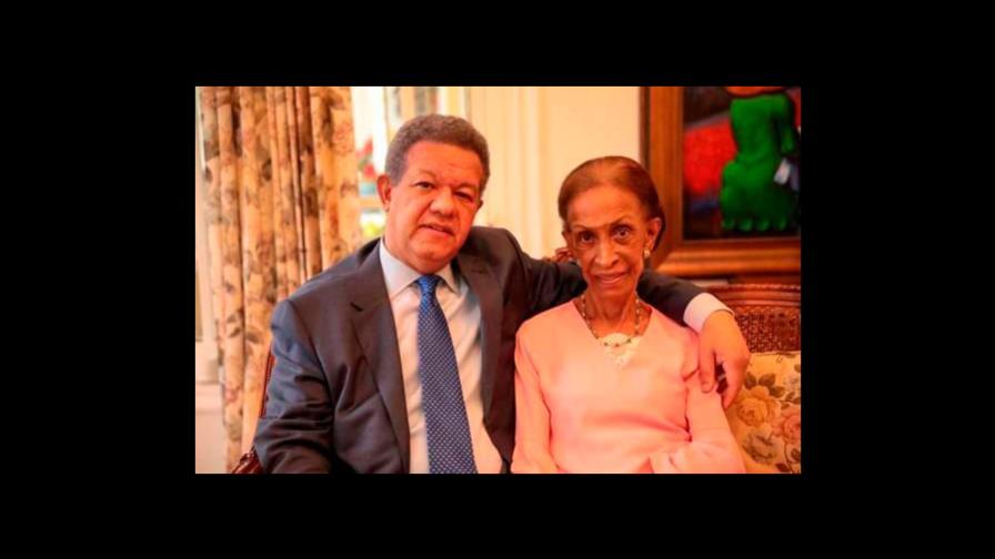 Margarita Cedeño pide que “el Dios de los milagros” acompañe a su suegra a luchar por su vida