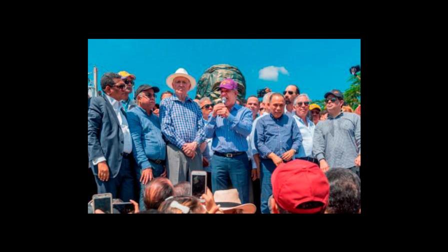 Leonel Fernández hablará este domingo al pueblo dominicano Leonel Fernández hablará este domingo al pueblo dominicano