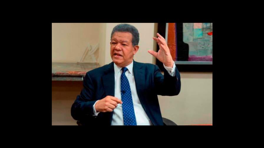 En vivo| Leonel Fernández ejerce su derecho al voto en Villa Juana 