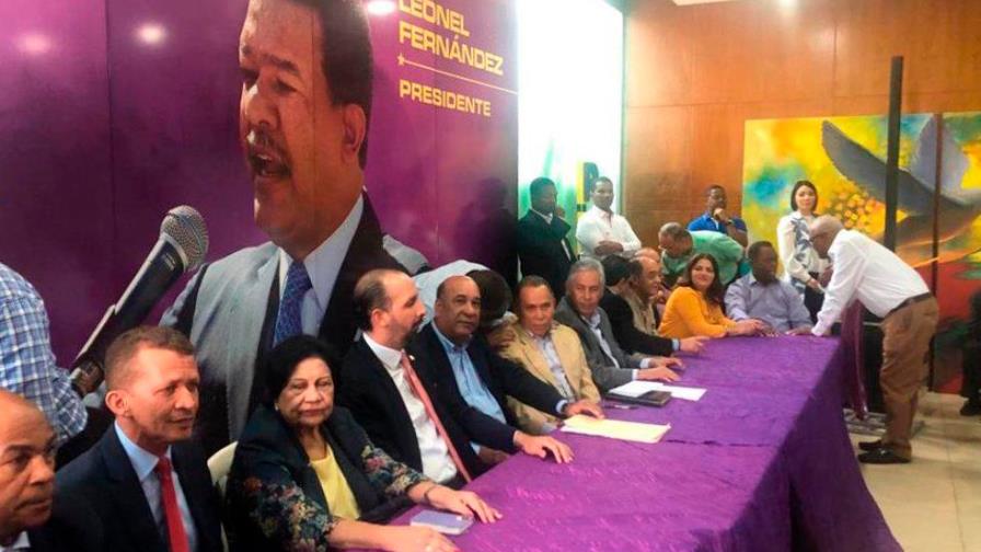 Sector de Leonel minimiza salida Gonzalo Castillo Sector de Leonel minimiza salida Gonzalo Castillo