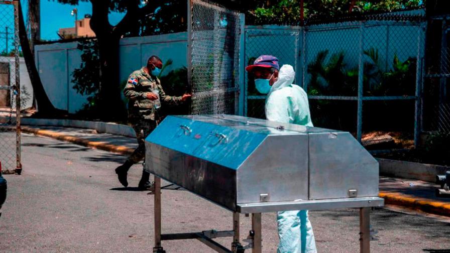 Un promedio de 269 personas muere por COVID-19 cada mes en República Dominicana 