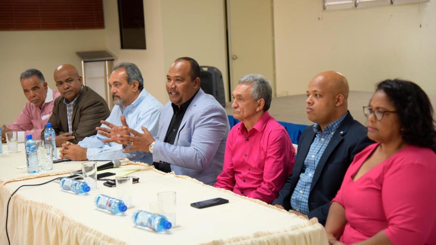 Suplidores del desayuno escolar advierten paralizarán operaciones por falta de pagos