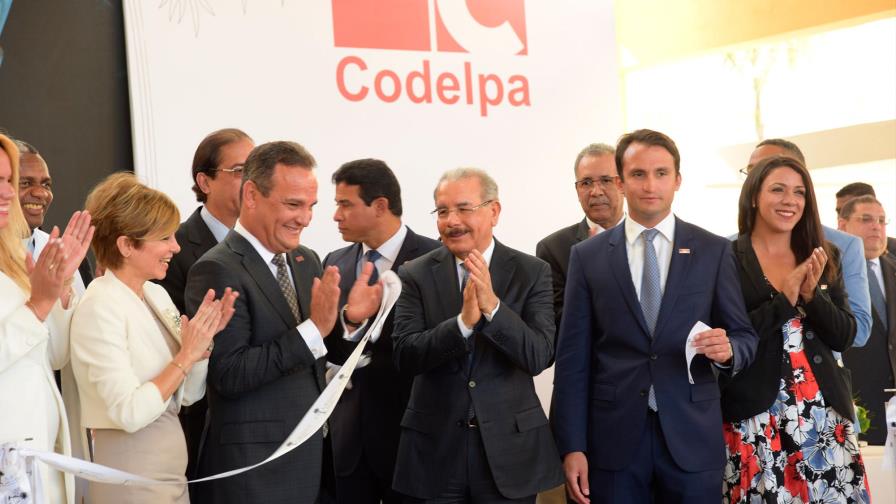 El presidente Medina inauguró  proyecto en ciudad Juan Bosch