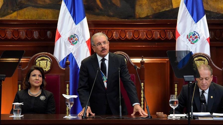 Medina destaca accionar del Gobierno en el transporte, presas y viviendas Medina destaca accionar del Gobierno en el transporte, presas y viviendas